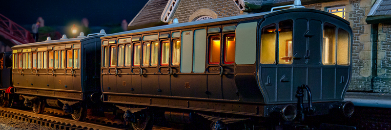 ViperZA Passenger Coaches in OO Scale